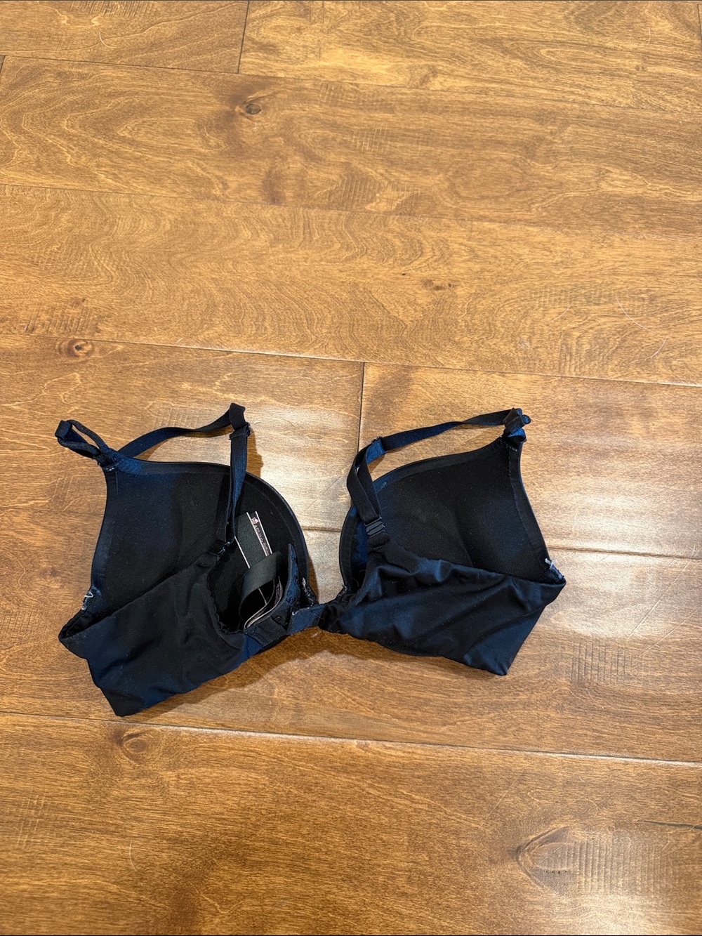 Victoria's Secret  Bombshell Add 2 Cups Push-Up Bra Size 32A  Black satin EUC